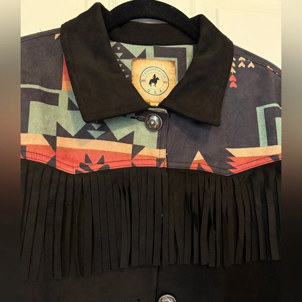 Fringe Aztec Jacket! - Picture 3 of 4
